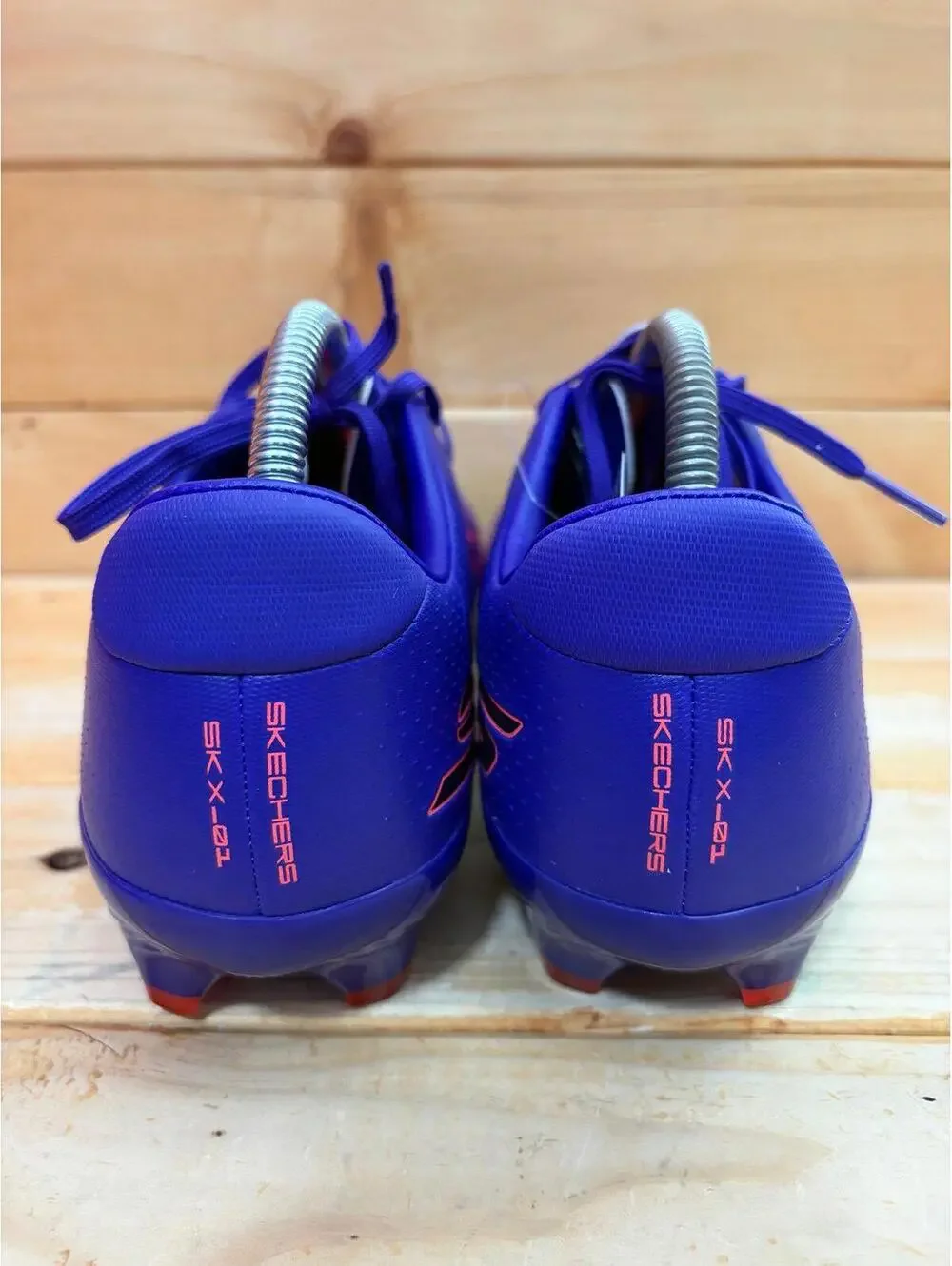 Skechers Men’s Purple & Pink Athletic Cleats - Crackle Design